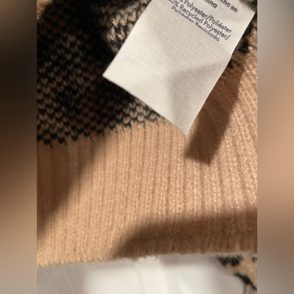 NWT No Boundaries Size L Leopard Print Long Sleeve Crew Neck Soft Comfy Sweater - Picture 7 of 12